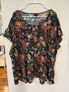 Torrid Black Floral Tie-Front Peplum Blouse